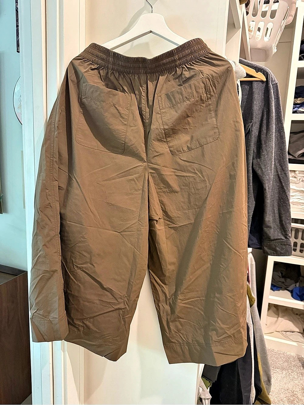 UNIQLO Nylon Culottes Bermuda Shorts in Brown - Large - Picture 3 of 4